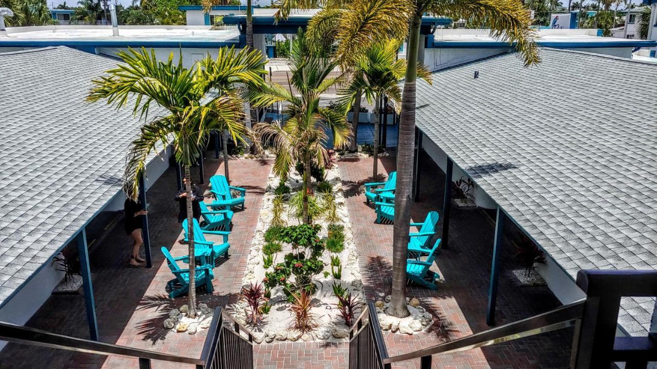Tahitian Beach Resort Treasure Island Exteriér fotografie